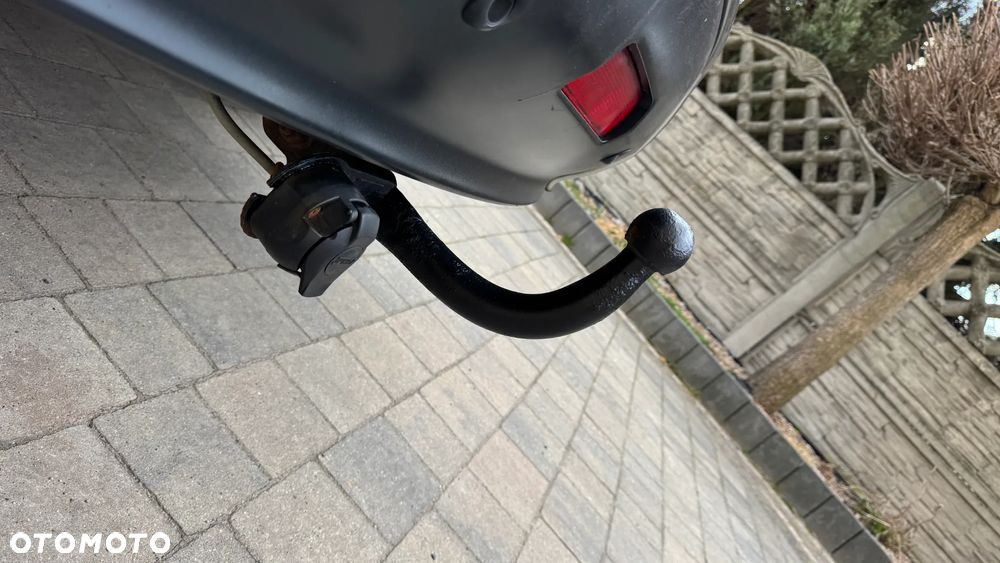 Nissan Qashqai+2 - 24