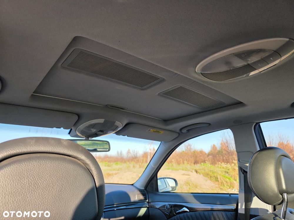 Mercedes-Benz Klasa E - 30