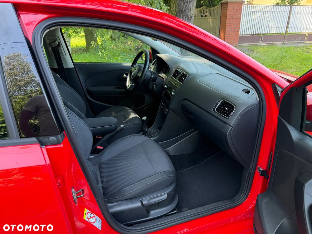 Volkswagen Polo - 29
