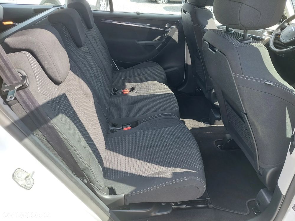 Citroën C4 Grand Picasso 1.6 HDi FAP Exclusive - 26