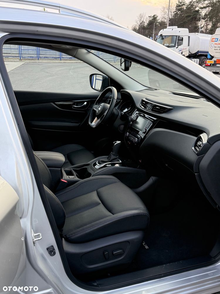 Nissan Qashqai - 14