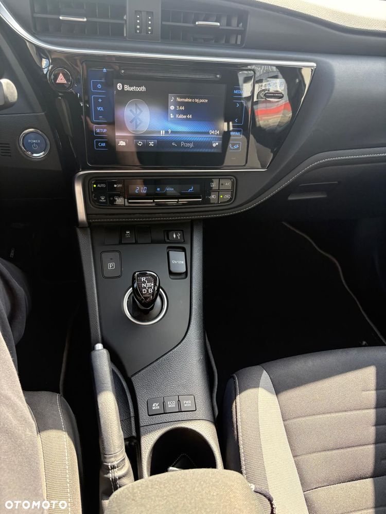 Toyota Auris - 21