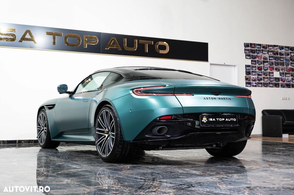 Aston Martin DB12 Volante - 37