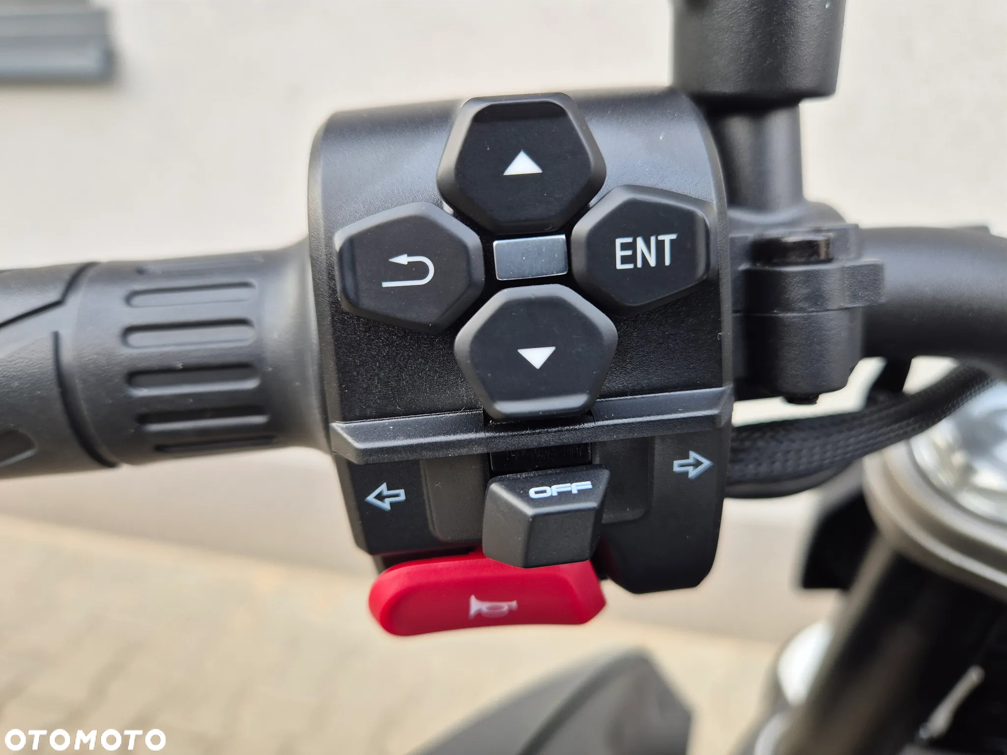 CFMoto NK - 19