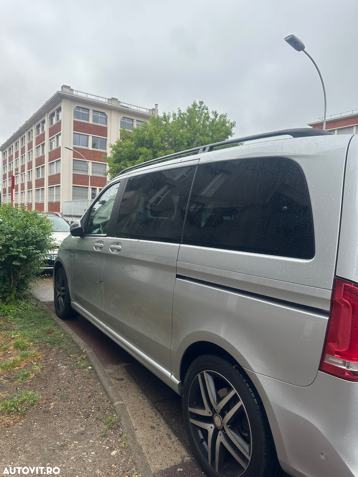Mercedes-Benz Vito - 10