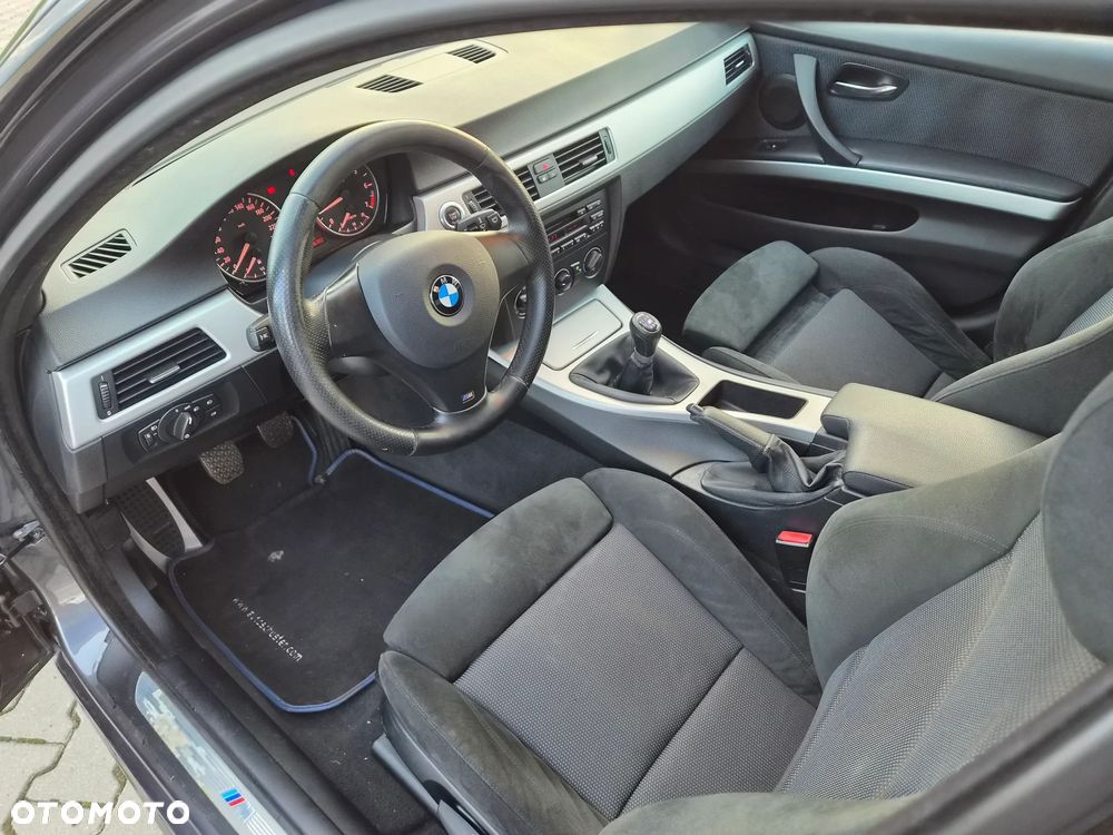 BMW Seria 3 - 17