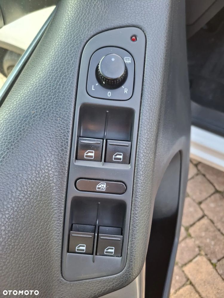 Volkswagen Tiguan - 13