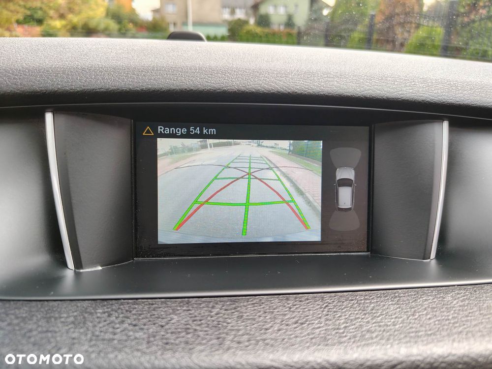 BMW X1 sDrive16d xLine - 27