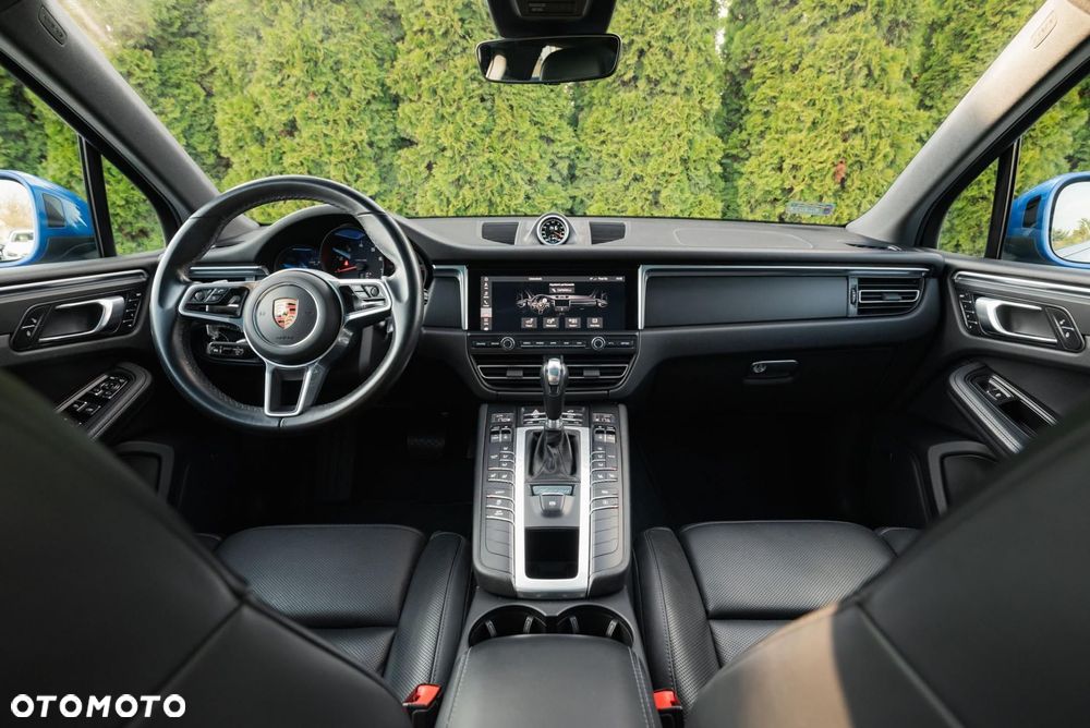 Porsche Macan Standard - 11