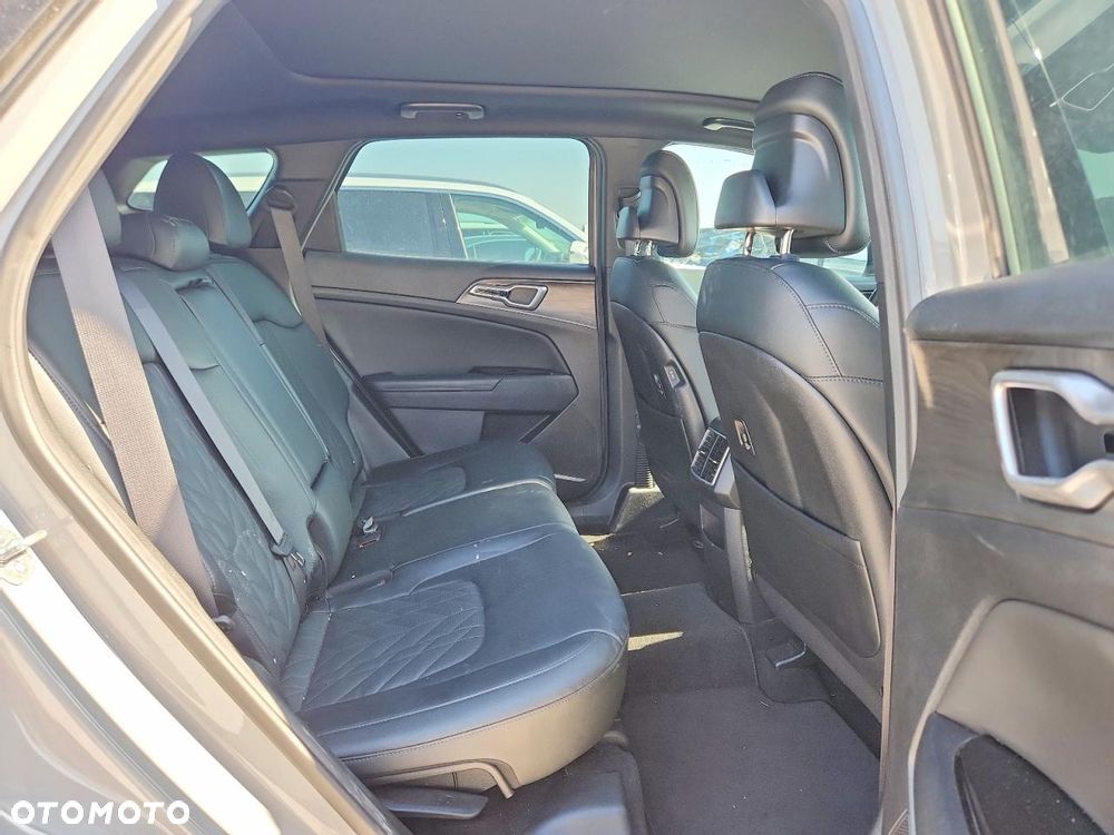 Kia Sportage - 12