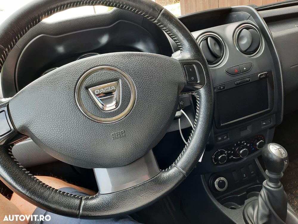 Dacia Duster dCi 110 FAP 4x4 Prestige - 3