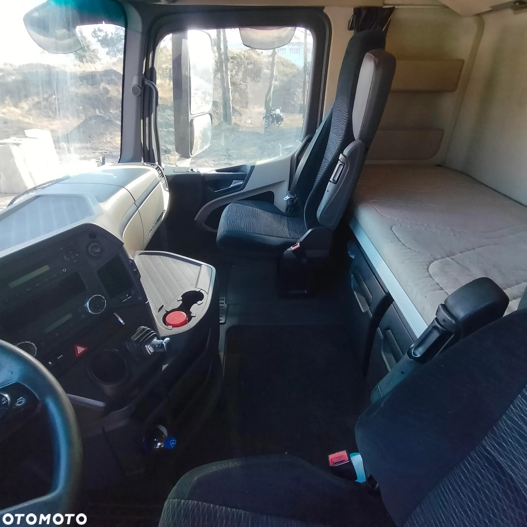 Mercedes-Benz ACTROS - 5