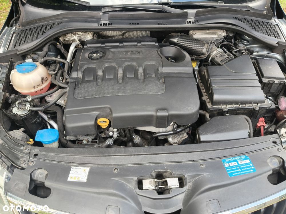 Skoda RAPID - 7