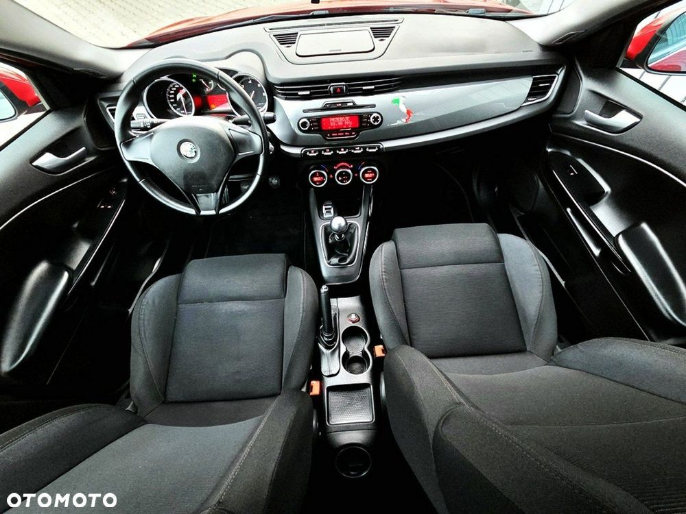 Alfa Romeo Giulietta 1.6 JTDM 16V Turismo - 10