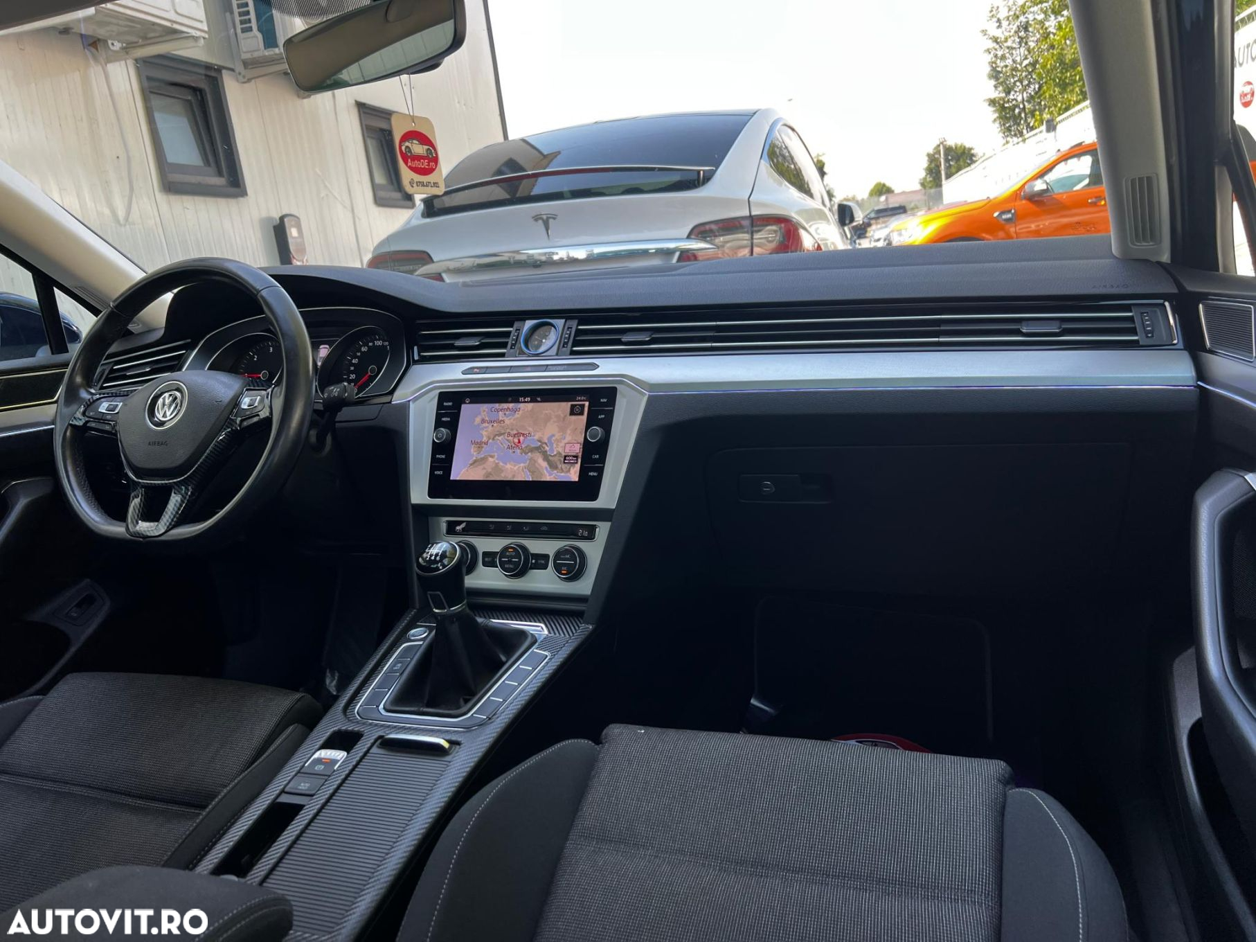 Volkswagen Passat - 6