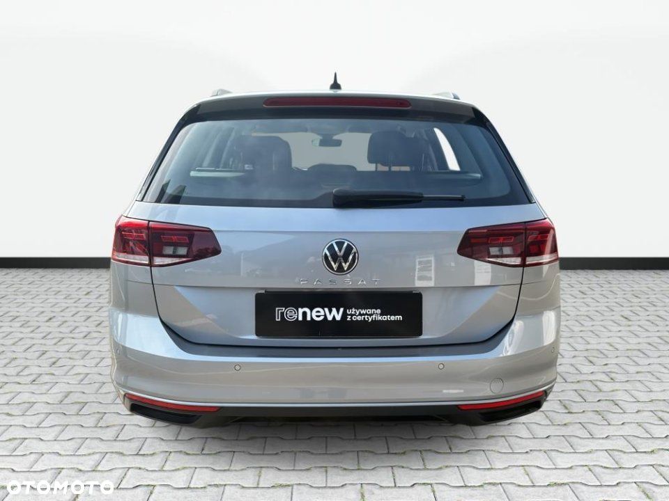 Volkswagen Passat - 6