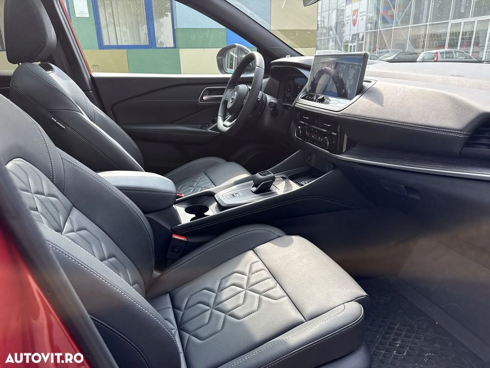 Nissan Qashqai 1.3 l 156CP X-Tronic MHEV Tekna - 17