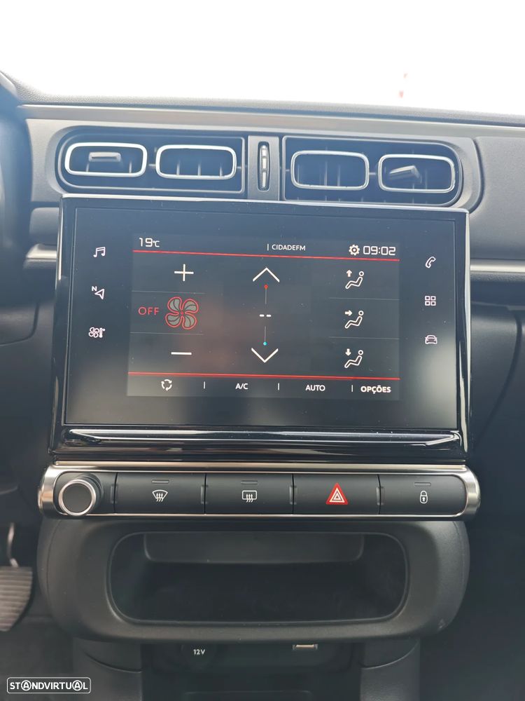 Citroën C3 1.2 PureTech C-Series - 16