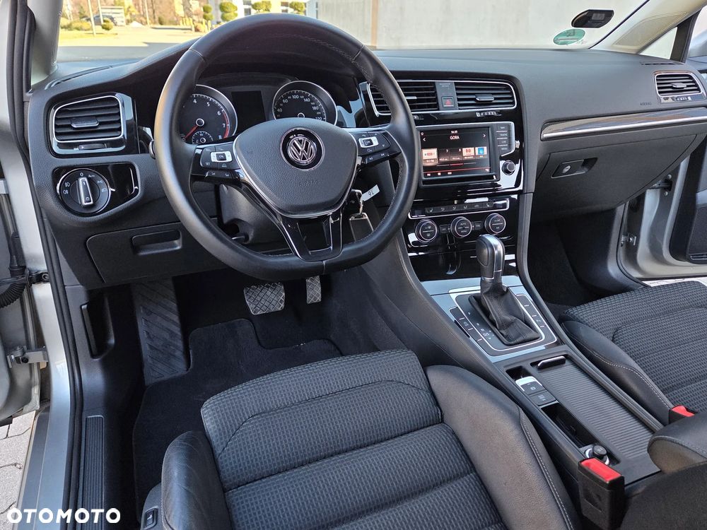 Volkswagen Golf 1.4 TSI ACT BlueMotion Technology DSG Highline - 25