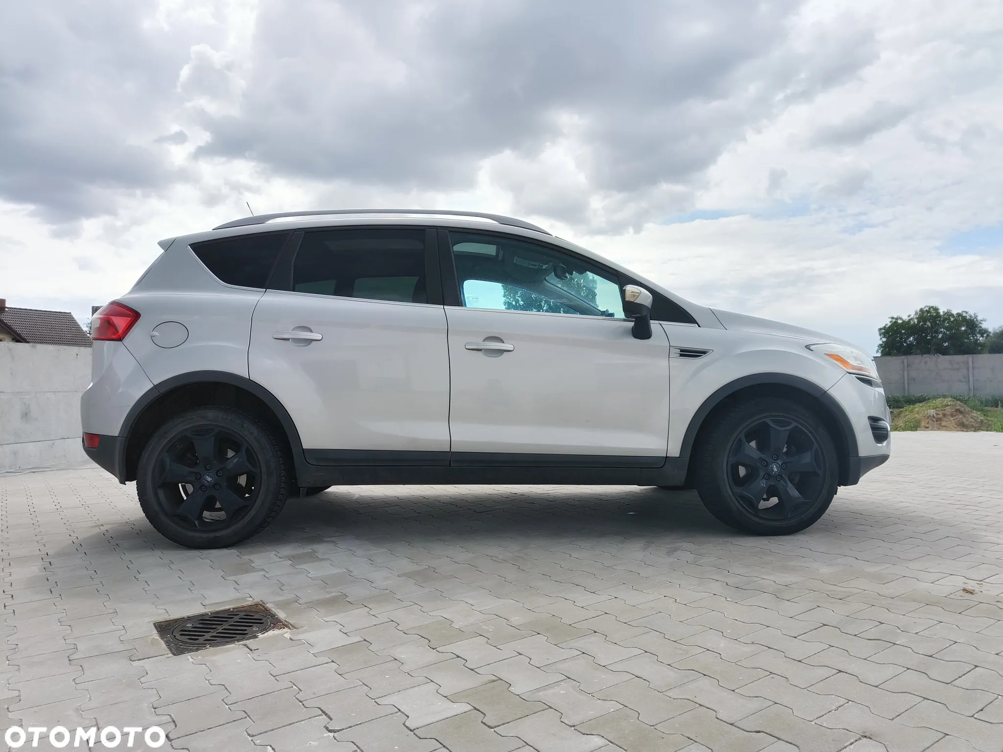 Ford Kuga - 6