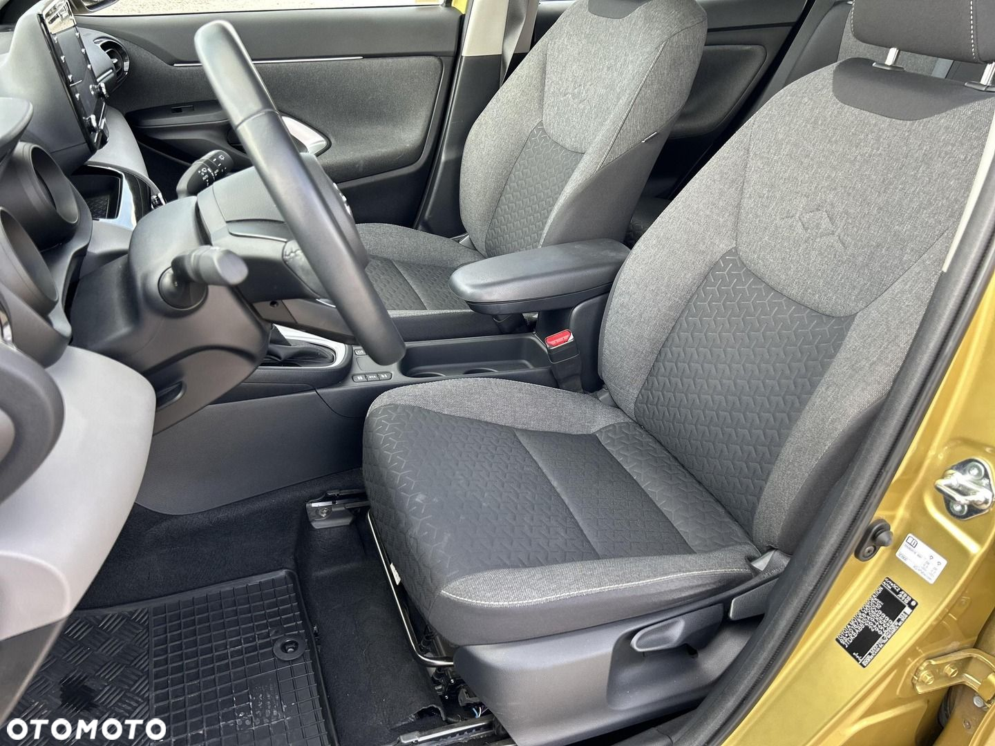 Toyota Yaris Cross - 10