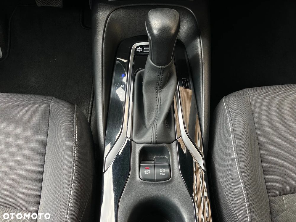 Toyota Corolla 2.0 Hybrid Comfort - 31