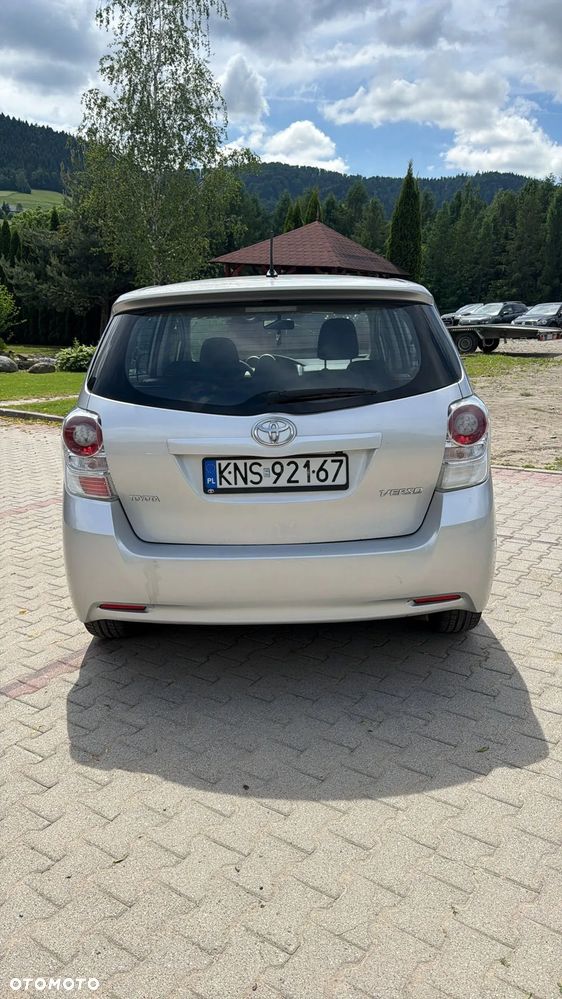 Toyota Verso 2.0 D-4D - 6