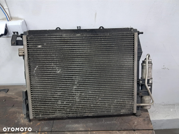 Renault Thalia I 1.4 Benzyna Chłodnica kompletna