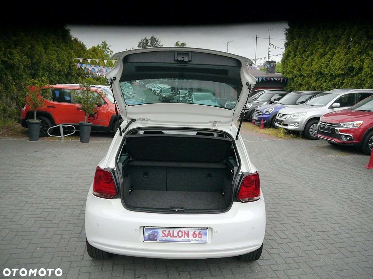 Volkswagen Polo 1.2 MATCH - 13