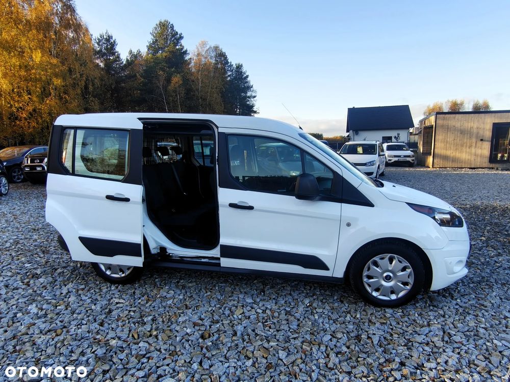 Ford Transit Connect - 14
