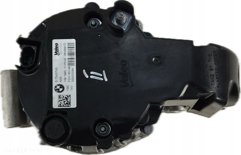 BMW 7 G12 M760iX PRZED I PO LIFT ALTERNATOR 7540743 - 2