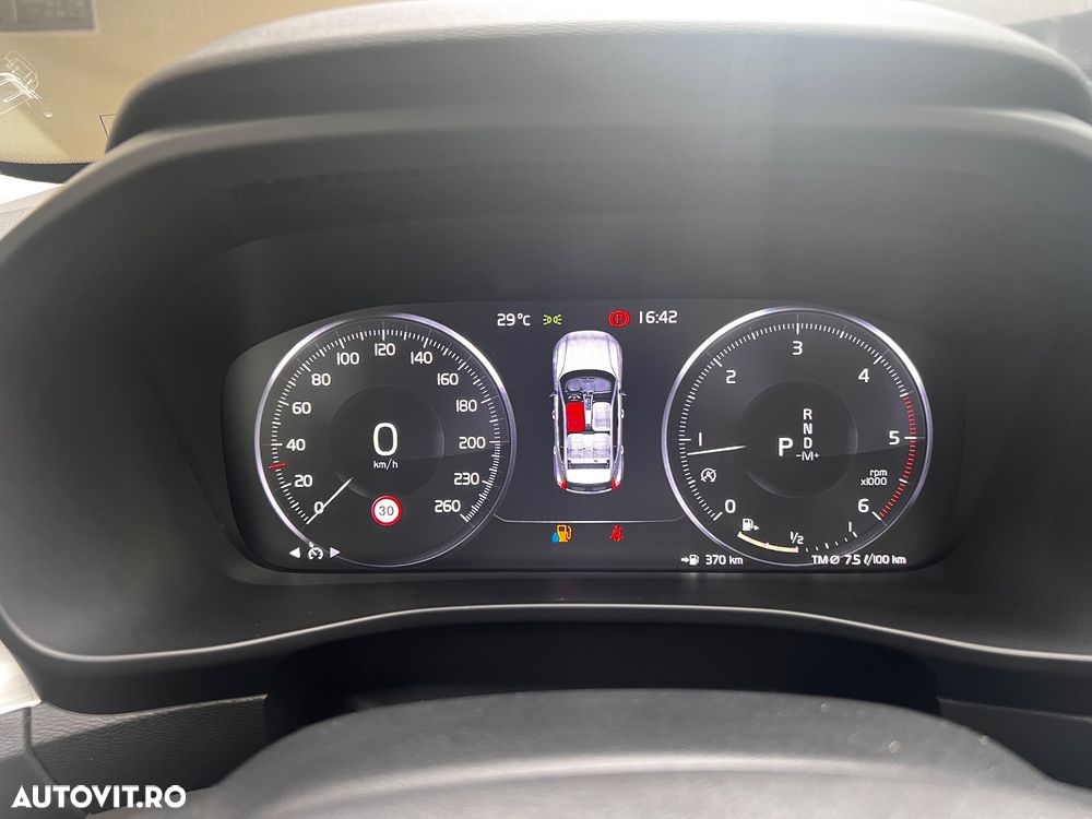 Volvo XC 40 D3 Geartronic Momentum - 14