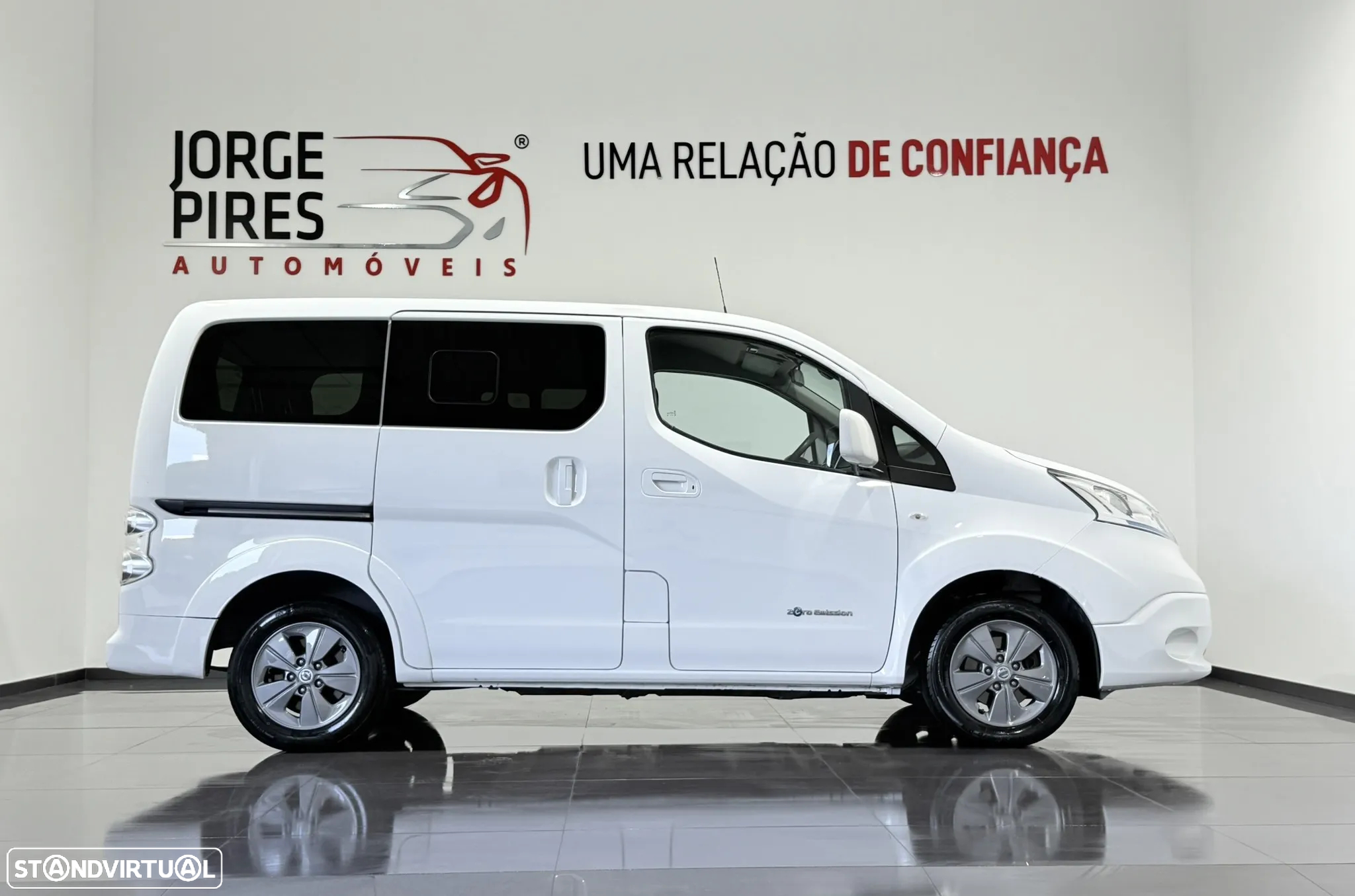 Nissan NV200 Evalia - 14
