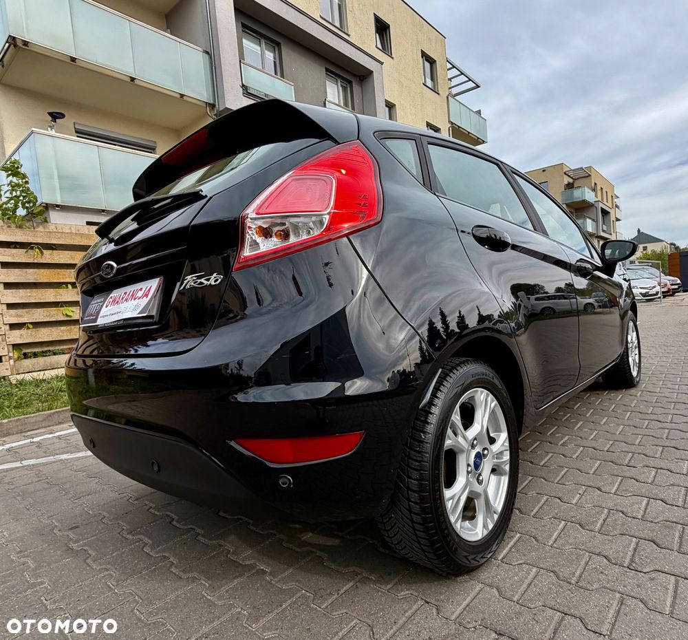 Ford Fiesta 1.25 Platinium X - 18