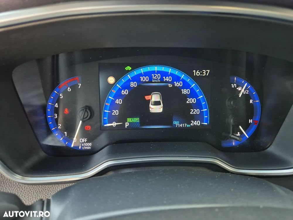 Toyota Corolla 1.8 HSD Business - 15