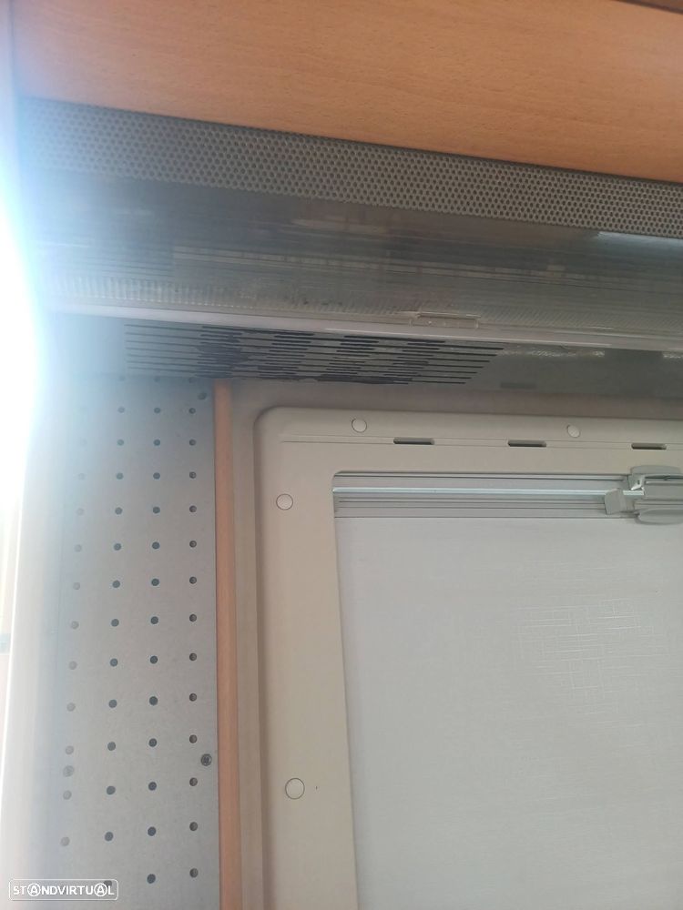 Renault Master Hymer - 12