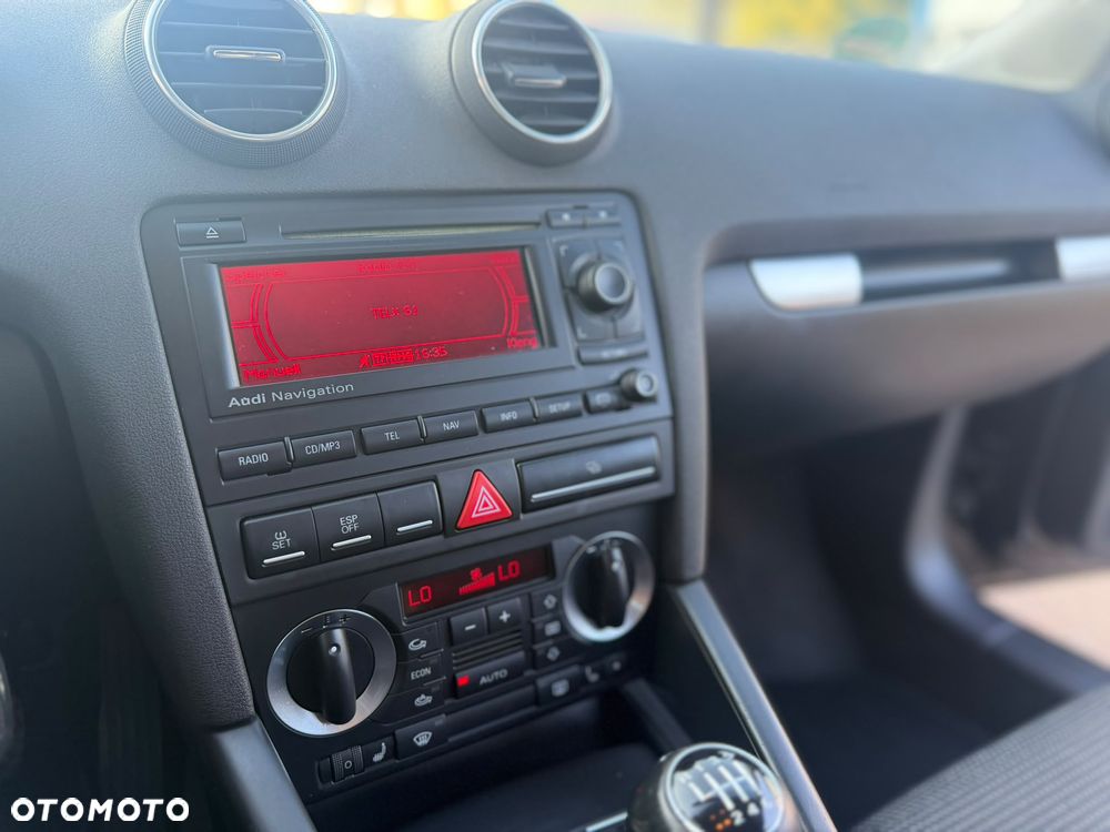 Audi A3 Sportback 2.0 TDI DPF Ambiente - 26