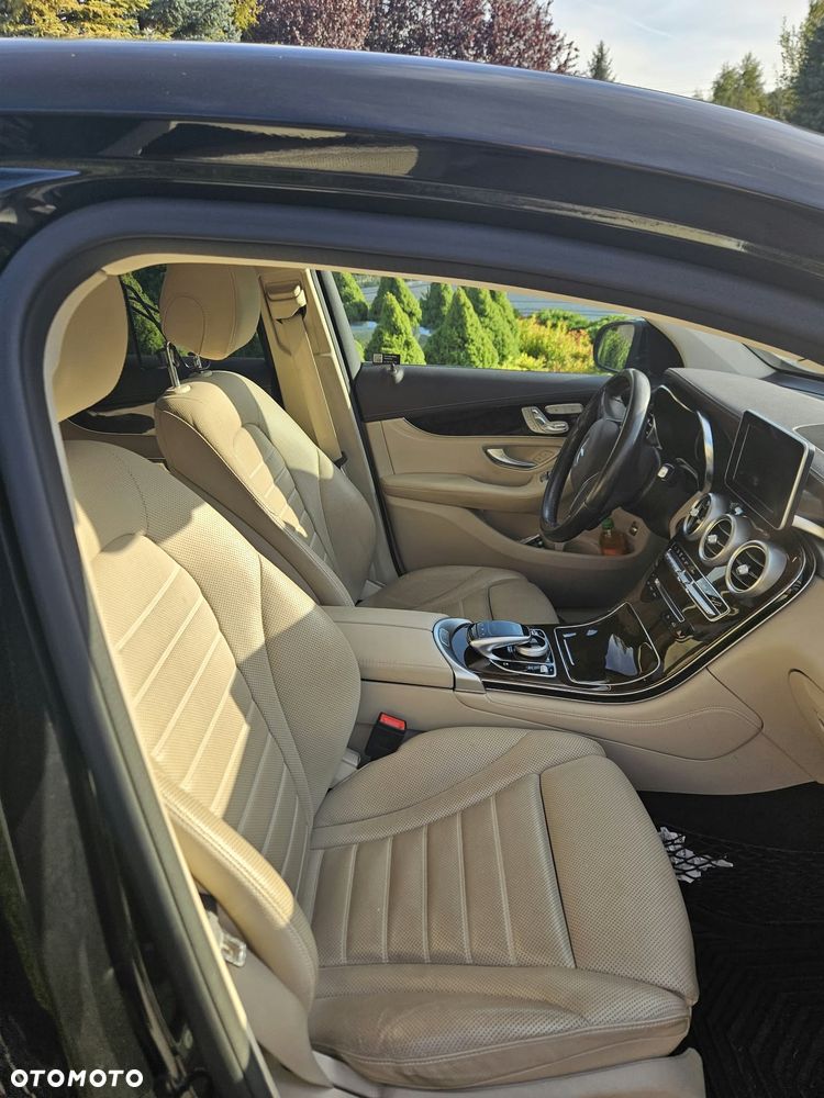 Mercedes-Benz GLC 300 4-Matic - 6