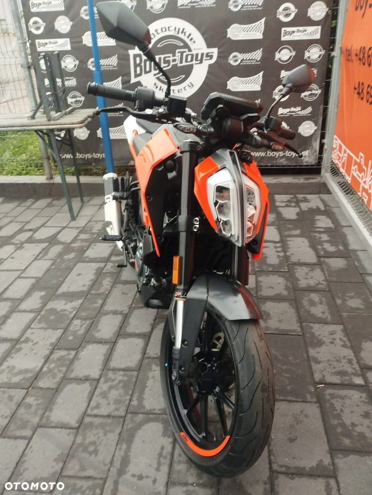 KTM Duke - 5