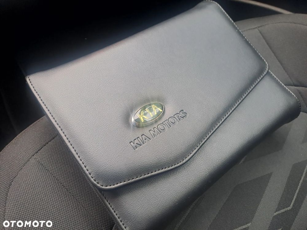 Kia Ceed 1.0 T-GDI 100 ISG Dream Team Edition - 13