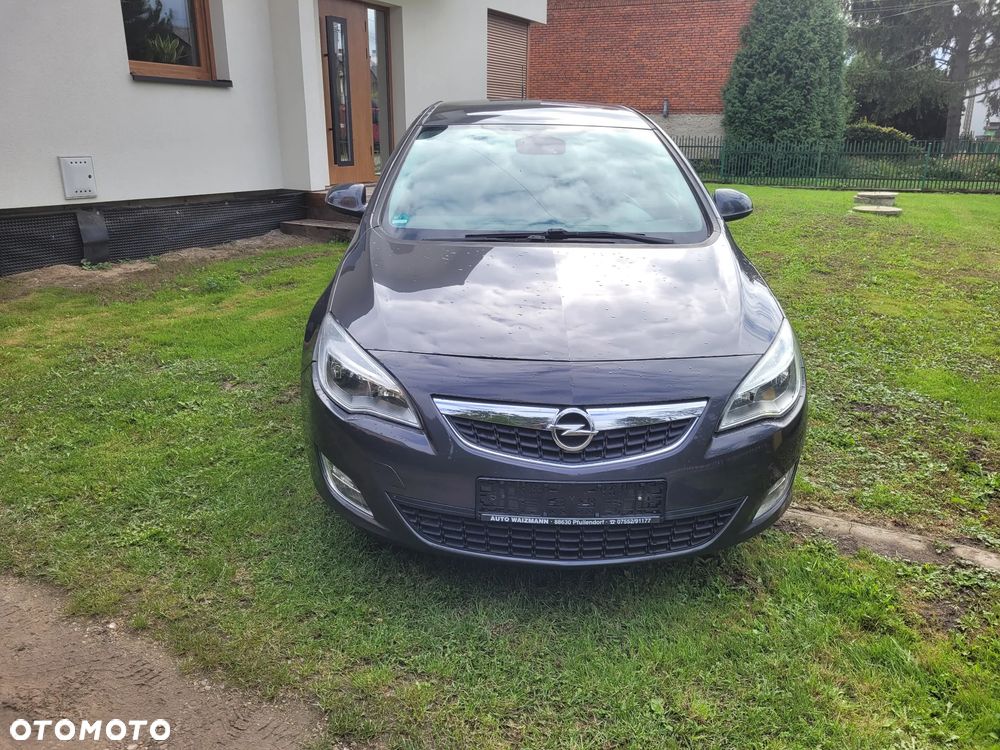 Opel Astra 1.6 Innovation - 20