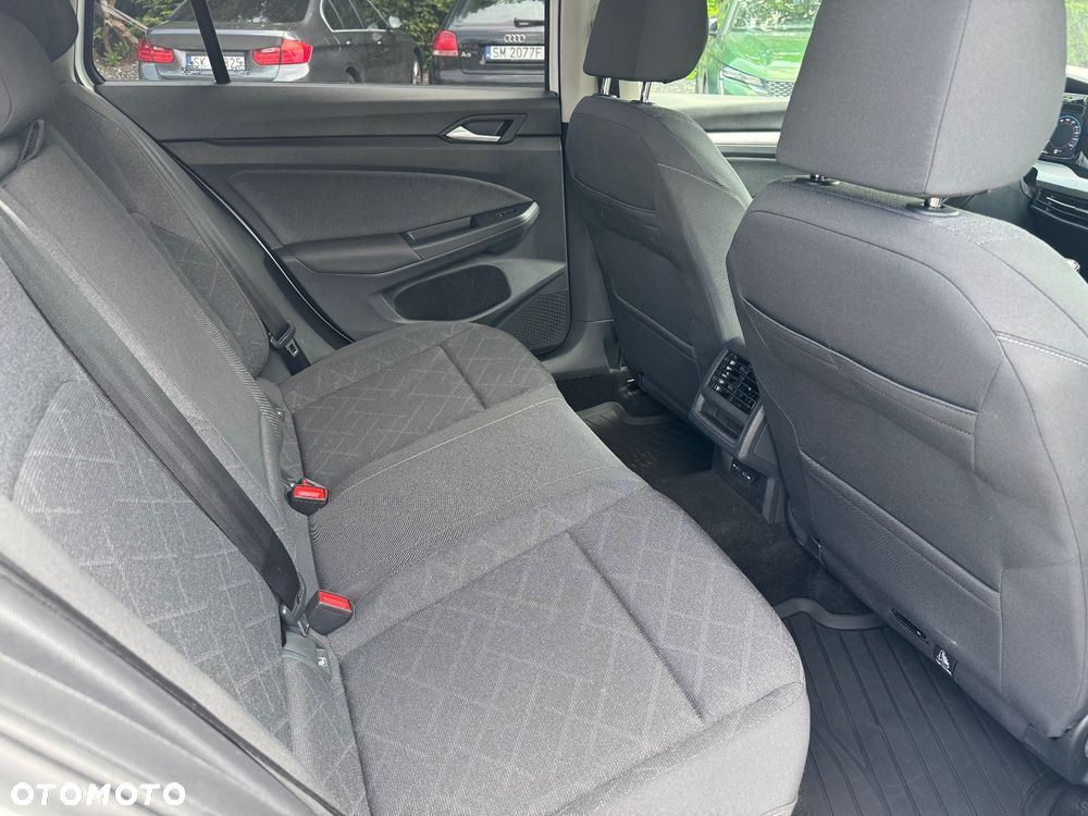 Volkswagen Golf 2.0 TDI Life - 12
