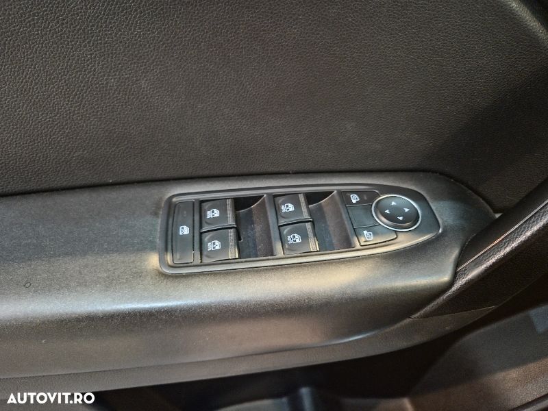 Renault Captur TCe 90 Zen - 24