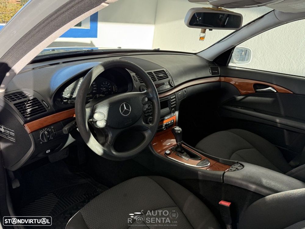 Mercedes-Benz E 200 K Elegance Aut. - 9