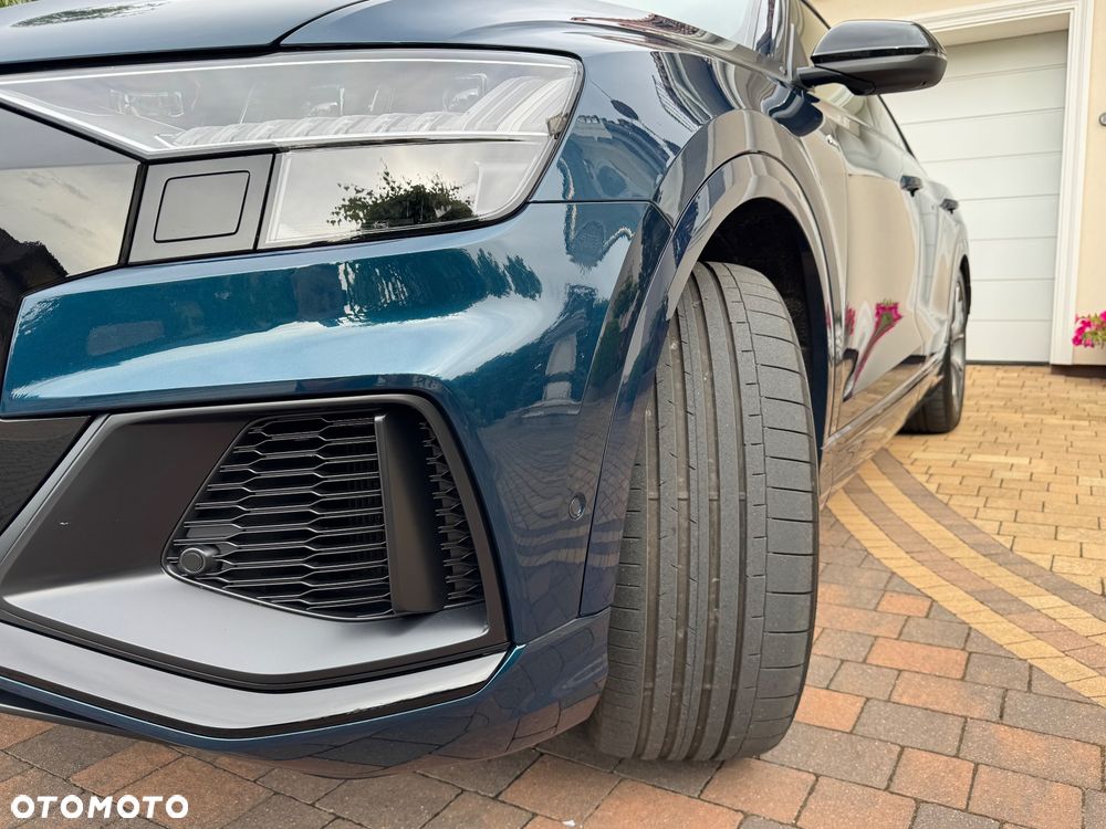 Audi Q8 - 8