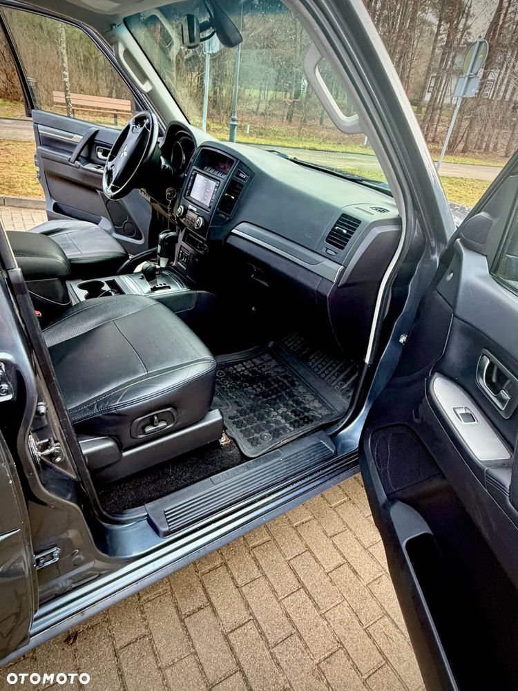 Mitsubishi Pajero 3.2 DID Intense - 11
