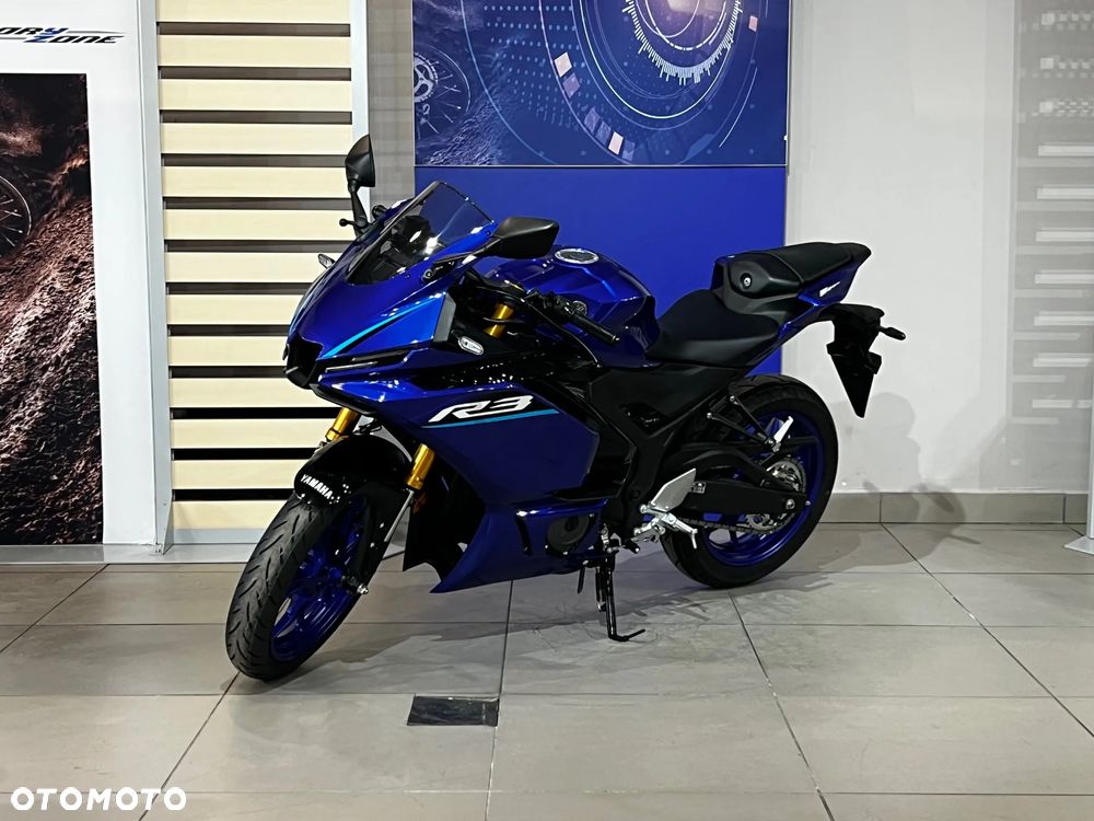 Yamaha R3 - 11