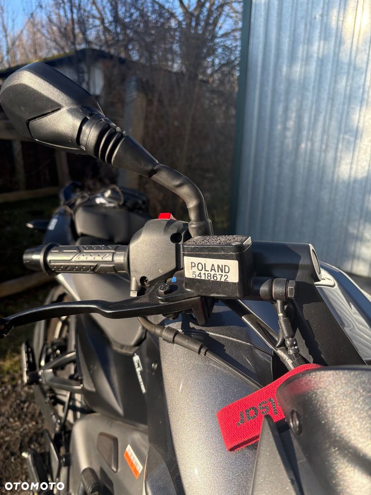 Bajaj Pulsar - 8