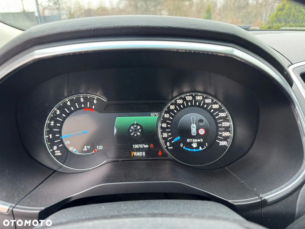 Ford Edge 2.0 TDCi Bi-Turbo 4x4 Titanium - 24