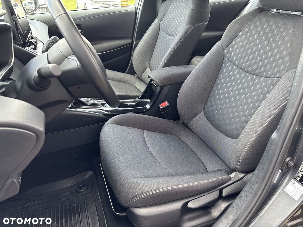 Toyota Corolla 1.8 Hybrid Comfort - 12
